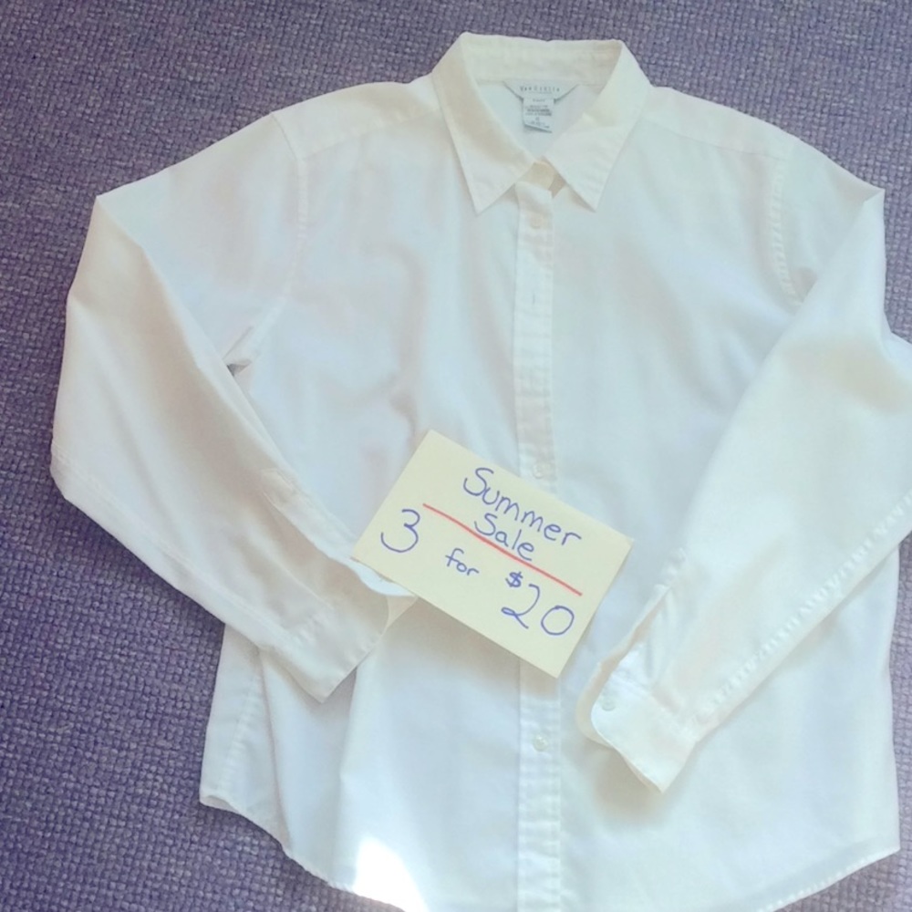 Long sleeve white woven blouse